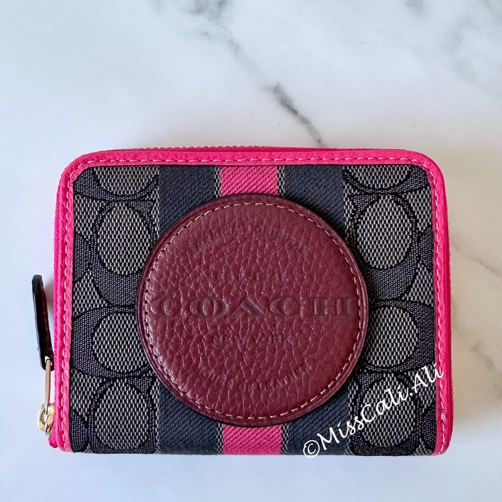 NWT COACH Dempsey Small Zip Around Wallet In Signature Jacquard Stripe & Patch